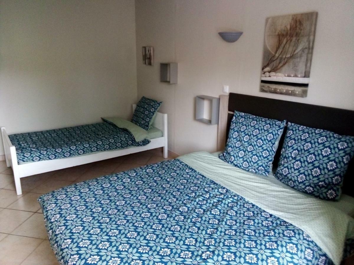 La Veronniere Hotel Entrammes ภายนอก รูปภาพ
