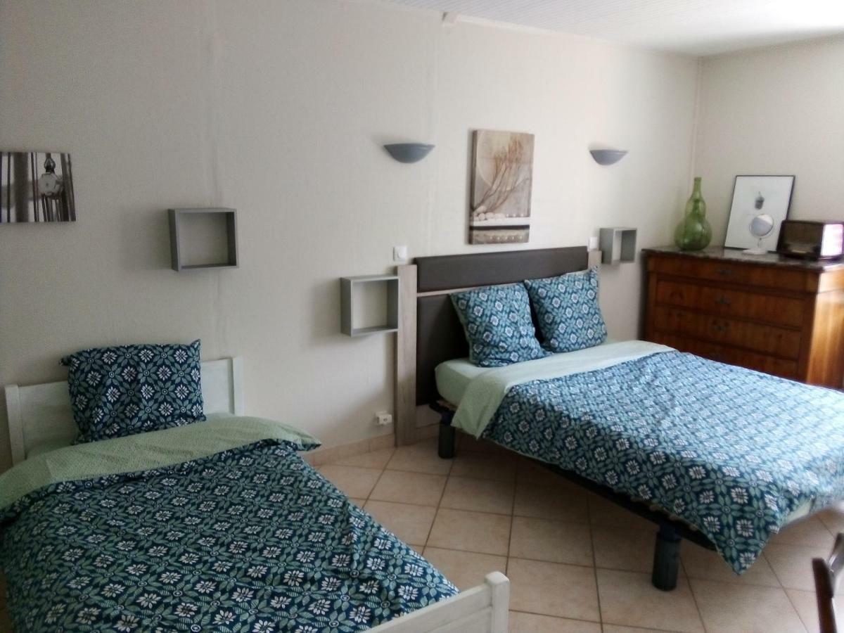 La Veronniere Hotel Entrammes ภายนอก รูปภาพ
